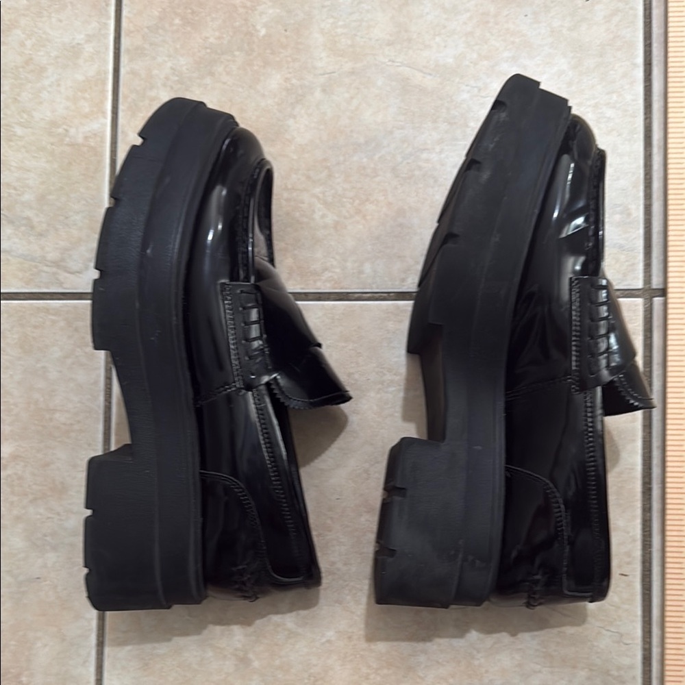Steve Madden women’s y2k Gaven Black chunky vintage leather style Loafers 10 M - Picture 9 of 10